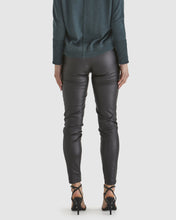 Load image into Gallery viewer, Balance Pant -Black
