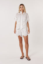 Load image into Gallery viewer, Elara Broderie Blouse - Ivory