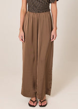 Load image into Gallery viewer, Dahlia Satin Pant - Bronze & Black