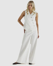 Load image into Gallery viewer, Marza Denim Vest - Bone Wash