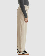 Load image into Gallery viewer, Reece Jeans