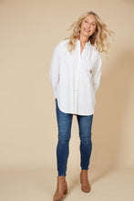 Load image into Gallery viewer, Studio Oversize Shirt