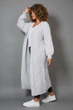 Load image into Gallery viewer, Howie Cable Knit Cardigan - OSFM