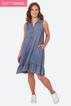 Load image into Gallery viewer, Elan Sleeveless Denim Dress