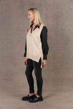 Load image into Gallery viewer, Nakako Vest