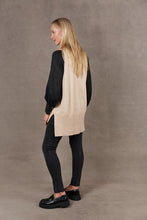 Load image into Gallery viewer, Nakako Vest