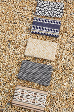 Load image into Gallery viewer, Paarl Pouch