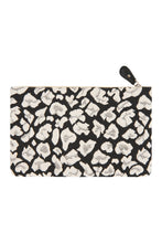 Load image into Gallery viewer, Paarl Pouch