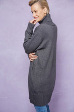 Load image into Gallery viewer, Garland Oversized Jumper