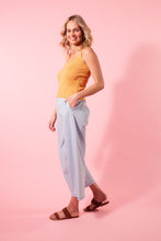 Load image into Gallery viewer, Pavillion Tank