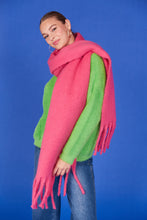 Load image into Gallery viewer, Lahti Scarfs