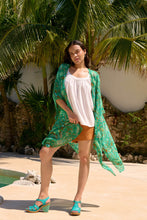 Load image into Gallery viewer, Haven Capes