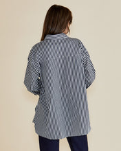 Load image into Gallery viewer, Claire Classic Shirt