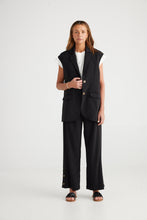Load image into Gallery viewer, Moma Vest