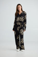 Load image into Gallery viewer, Lagoon Wrap Pant - Lantana