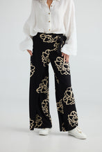 Load image into Gallery viewer, Lagoon Wrap Pant - Lantana