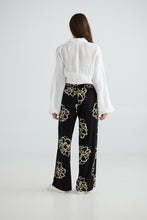 Load image into Gallery viewer, Lagoon Wrap Pant - Lantana