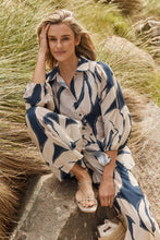 Load image into Gallery viewer, Nova Shirt - Navy Floral Print
