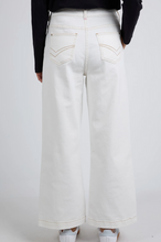 Load image into Gallery viewer, Izzy Wide Leg Jean - Vintage White