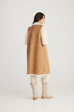 Load image into Gallery viewer, Wanderer Long Vest