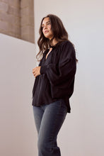 Load image into Gallery viewer, Twilla Top - Black