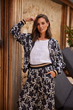 Load image into Gallery viewer, Tropics Bomber - Retro Palm