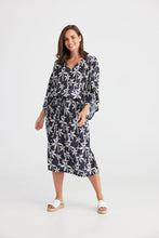 Load image into Gallery viewer, Vea Kaftan - Retro Palm - OSFM