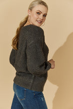 Load image into Gallery viewer, Essence Knit