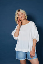 Load image into Gallery viewer, Candi Dasa Relaxed Top