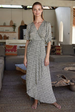 Load image into Gallery viewer, Arielle Maxi Dress