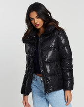 Load image into Gallery viewer, Desire Jacket