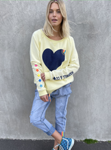 Load image into Gallery viewer, Heritage Sweat - Lemon