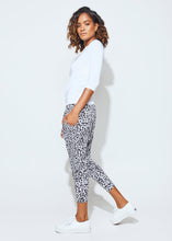 Load image into Gallery viewer, The Lana Pant Black Leopard