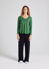 Load image into Gallery viewer, Sia V Neck Top