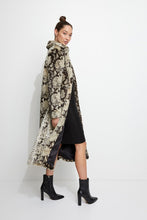Load image into Gallery viewer, Madam Grace Coat