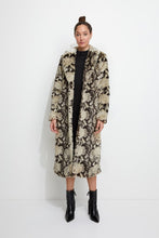 Load image into Gallery viewer, Madam Grace Coat