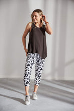 Load image into Gallery viewer, Sadie Joggers Leopard