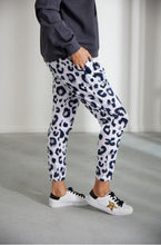 Load image into Gallery viewer, Sadie Joggers Leopard