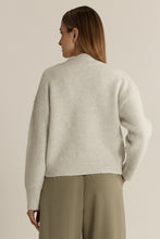 Load image into Gallery viewer, Lumi Zip Up Jumper
