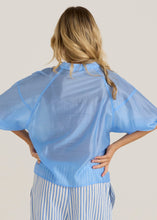 Load image into Gallery viewer, Wilder Seam Blouse - Cornflower
