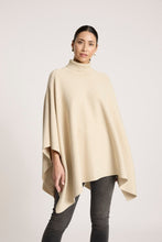 Load image into Gallery viewer, Samira Poncho ONE SIZE - Bisque
