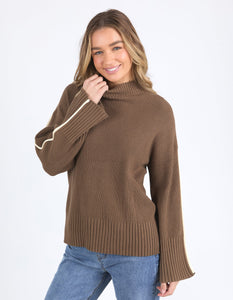 Oliver Knit - Deep Blue & Coffee Quartz