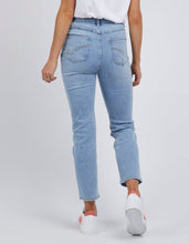 Load image into Gallery viewer, Ada Straight Leg Jean - Light Blue Wash
