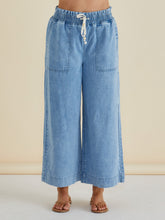 Load image into Gallery viewer, Saffra Relax Leg Jean
