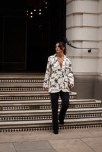Load image into Gallery viewer, Astrid Blazer - Love
