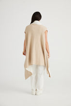 Load image into Gallery viewer, Paris Cape - Oat - OSFM

