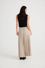 Load image into Gallery viewer, Alias Pleated Skirt - Oyster
