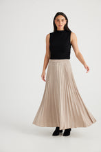 Load image into Gallery viewer, Alias Pleated Skirt - Oyster
