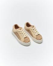 Load image into Gallery viewer, Hera Sneaker
