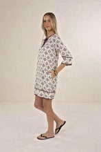 Load image into Gallery viewer, Vintage Tales Shift Dress - Blue/Choc &amp; Cream/Choc

